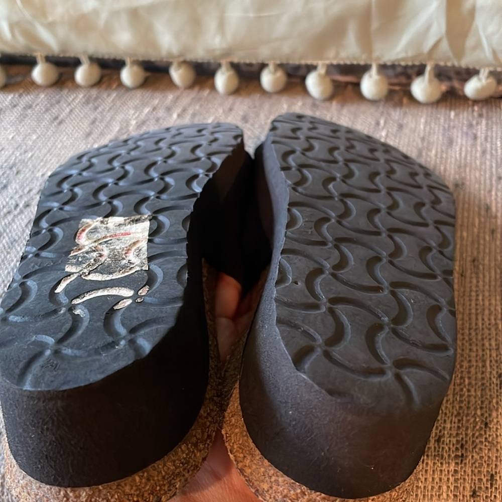 NAOT Alana size 37 black stretch slides - Picture 7 of 12